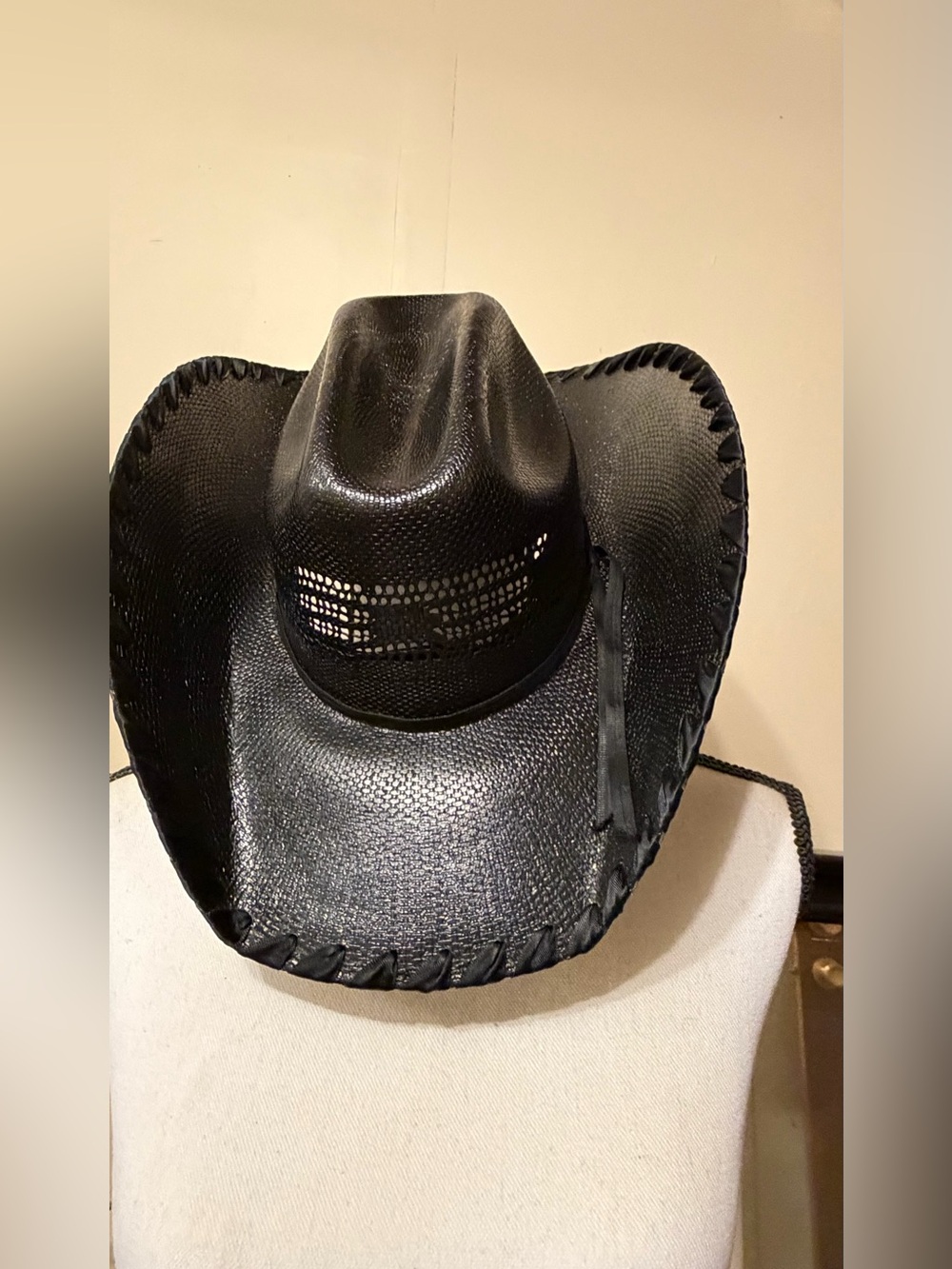 Rodeo King Black Straw Cowboy Hat with Tooled sides and base